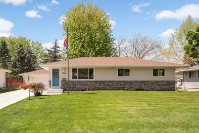 8332 Chicago Avenue S, Bloomington, MN 55420 - Photo 2