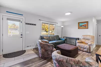 618 109th Avenue NE, Blaine, MN 55434 - Photo 4