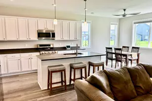 9931 Bluebird St NW, Coon Rapids, MN 55433 - Photo 8