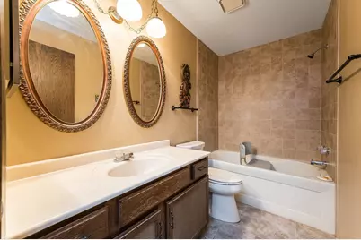 2679 Albion Avenue #208, Fairmont, MN 56031 - Photo 26