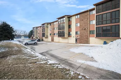 2679 Albion Avenue #208, Fairmont, MN 56031 - Photo 6