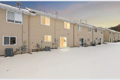 2750 Ridgeview Drive, Red Wing, MN 55066 - Photo 2