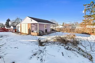 2245 Conway St, Saint Paul, MN 55119 - Photo 28