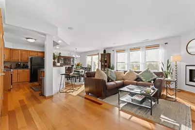 2110 Red Tail Place SE, Rochester, MN 55904 - Photo 4