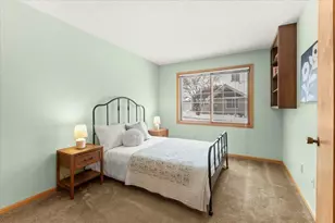 535 Lovell Ave, Roseville, MN 55113 - Photo 16