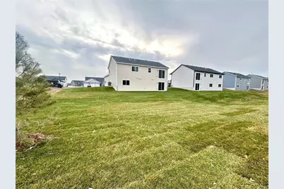 6684 Granby Street, North Branch, MN 55056 - Photo 4