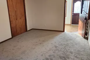 1910 30th St SW, Willmar, MN 56201 - Photo 6