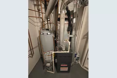 8864 Cottonwood Lane N, Maple Grove, MN 55369 - Photo 30