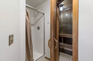 3850 Plymouth Blvd, Plymouth, MN 55446 - Photo 32