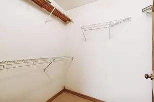 6109 Creekview Ln N, Brooklyn Park, MN 55443 - Photo 18