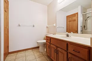 6109 Creekview Ln N, Brooklyn Park, MN 55443 - Photo 16