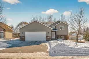 5512 Kalenda Dr NE, Albertville, MN 55301 - Photo 1
