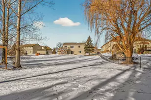 5512 Kalenda Dr NE, Albertville, MN 55301 - Photo 22