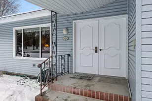 2830 Juniper St S, Cambridge, MN 55008 - Photo 4