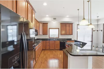 1840 Freedom Lane #102, Chanhassen, MN 55317 - Photo 4