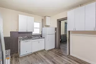 808 9th Ave E, Menomonie, WI 54751 - Photo 8