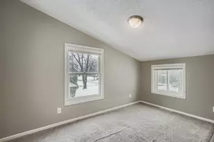 2922 Simpson St, Roseville, MN 55113 - Photo 22