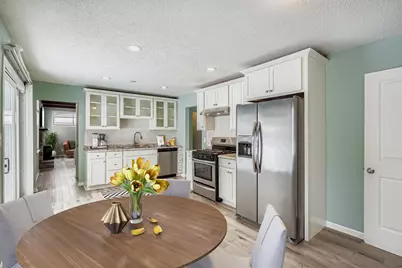 2922 Simpson Street, Roseville, MN 55113 - Photo 10