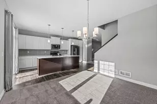 216 Monroe St, Anoka, MN 55303 - Photo 10