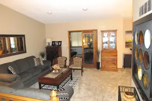 15157 Patricia Ct, Eden Prairie, MN 55346 - Photo 2