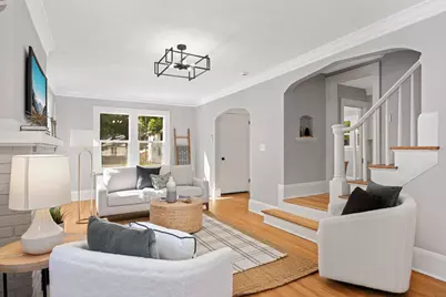 2129 Stanford Avenue, Saint Paul, MN 55105 - Photo 4