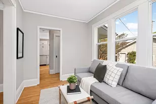 2129 Stanford Ave, Saint Paul, MN 55105 - Photo 8