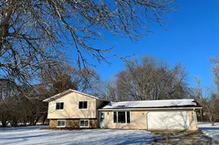 5225 Logan St SE, Rochester, MN 55904 - Photo 1