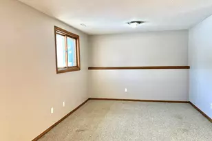 5225 Logan St SE, Rochester, MN 55904 - Photo 12