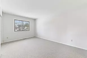 6970 Chaparral Ln, Chanhassen, MN 55317 - Photo 18