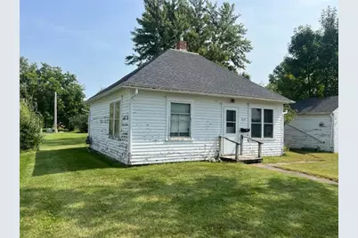 605 S 12th Street, Olivia, MN 56277 - Photo 1