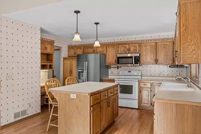 2730 Evergreen Circle, White Bear Lake, MN 55110 - Photo 20