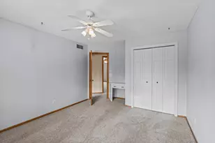 2730 Evergreen Cir, White Bear Lake, MN 55110 - Photo 36