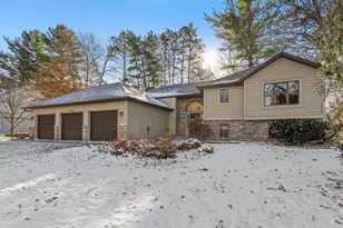 2730 Evergreen Cir, White Bear Lake, MN 55110 - Photo 2