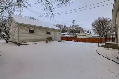 900 7th Ave S, South Saint Paul, MN 55075 - Photo 22