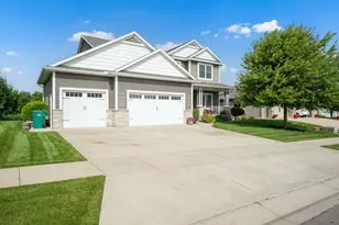 1157 8th Ave NW, Byron, MN 55920 - Photo 2