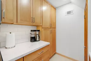 1375 Como Ave, Saint Paul, MN 55108 - Photo 12