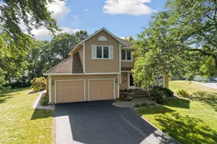 15637 91st Ave N, Maple Grove, MN 55369 - Photo 1