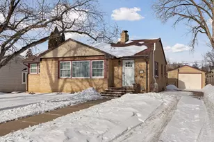 1717 Yorkshire Ave, Saint Paul, MN 55116 - Photo 1