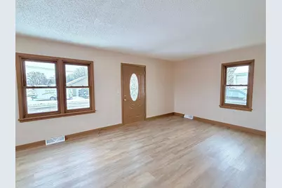 1099 Gale Street, Winona, MN 55987 - Photo 14