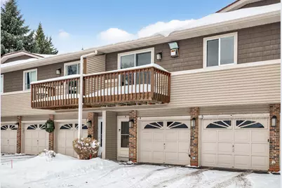 14025 44th Place N #4, Plymouth, MN 55446 - Photo 2