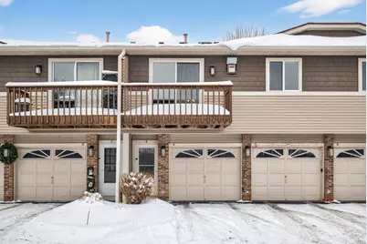 14025 44th Place N #4, Plymouth, MN 55446 - Photo 2