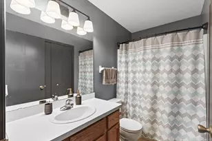 14025 44th Pl N, Plymouth, MN 55446 - Photo 20