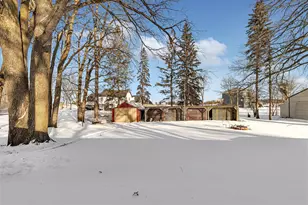 409 Heritage Dr, Sartell, MN 56377 - Photo 2