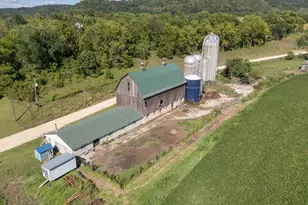 3681 Berland Rd, Houston, MN 55943 - Photo 6