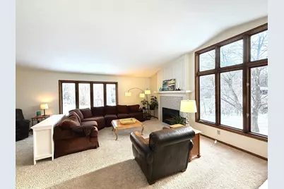 36 Deer Hills Drive, North Oaks, MN 55127 - Photo 4