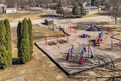 409 James Parkway, Elko New Market, MN 55054 - Photo 14