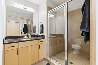 215 10th Avenue S #333, Minneapolis, MN 55415 - Photo 26