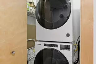 215 10th Ave S, Minneapolis, MN 55415 - Photo 28