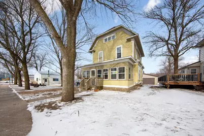 215 Front Street E, Redwood Falls, MN 56283 - Photo 4