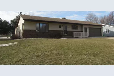 1621 Oakwood Drive, Worthington, MN 56187 - Photo 1